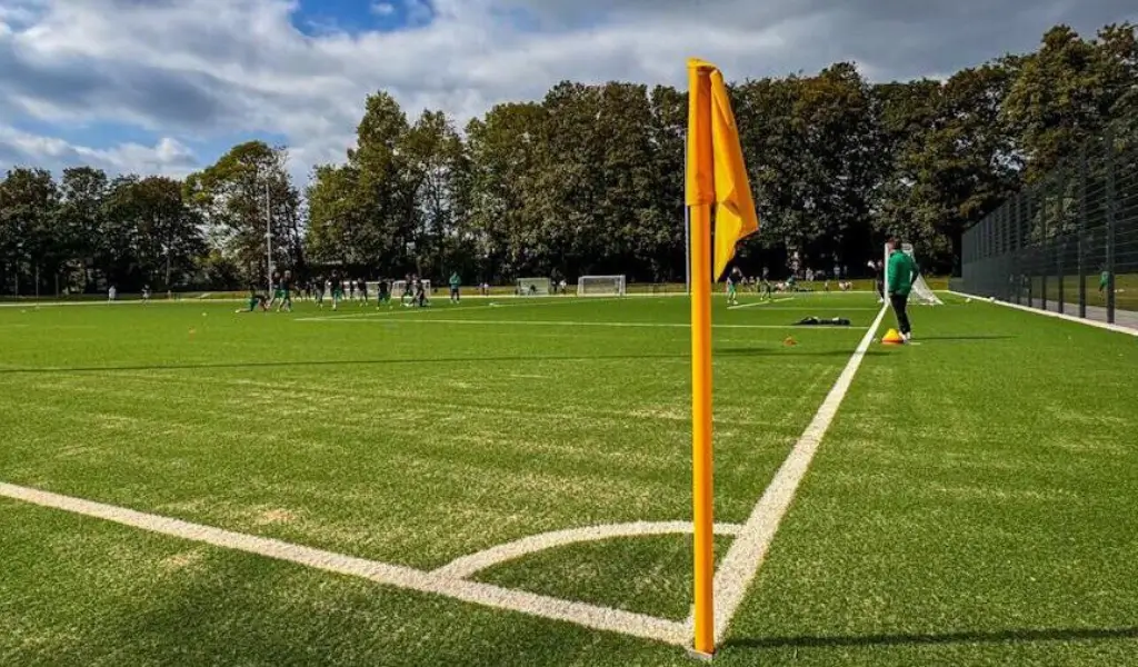 Allgemein - Kunstrasenplatz beim SV Zweckel