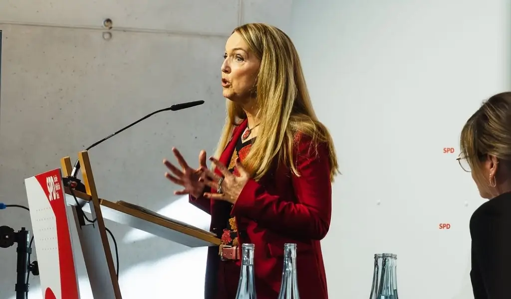 Allgemein - Bettina Weist erneut Bürgermeisterkandidatin